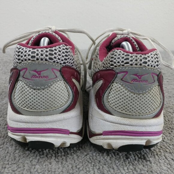 Mizuno Wave Alchemy 10 Womens Size 9 Running Shoes Low Top Silver Burgundy - Picture 9 of 11